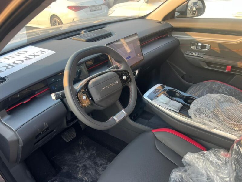 2024 Jetour Dashing 1.6L 4 cylinders Turbo Petrol Engine Grey Black SUV Automatic