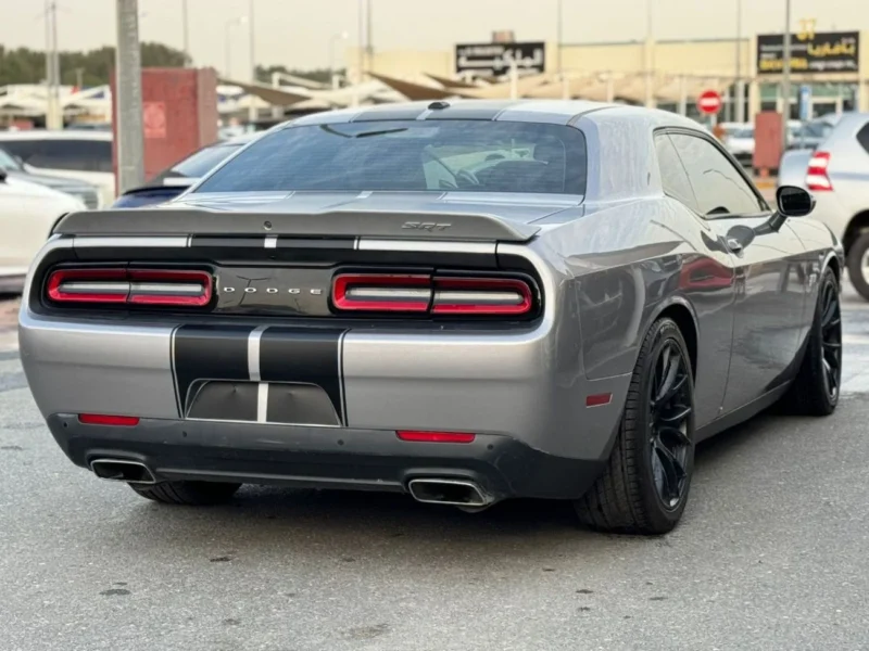 2016 Dodge Challenger SRT 6.4 Litres HEMI V8 Petrol Engine Silver Red Coupe GCC
