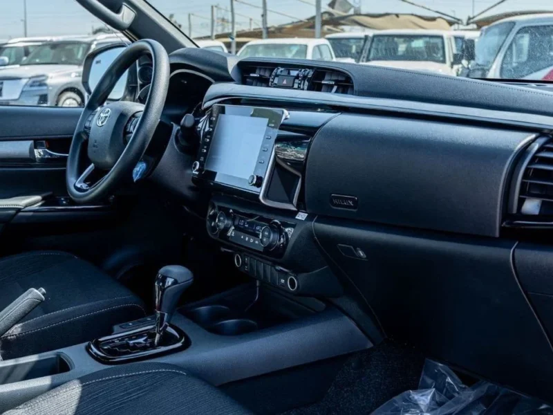 2026 Toyota Hilux Adventure 4.0L V6 Petrol Engine White Black Pickup Truck GCC Specs