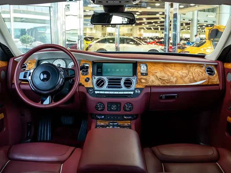 2015 Rolls-Royce Ghost Standard 6.6 Liters V12 Petrol Engine White Red Luxury Sedan