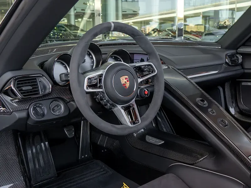 2015 Porsche 918 Spyder Weissach Package 4.6 liters V8 Petrol Engine Silver Black Sports Car