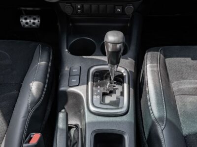 2025 Toyota Hilux GR-Sport 4.0 L V6 Naturally Aspirated Petrol Engine Black Pickup Truck