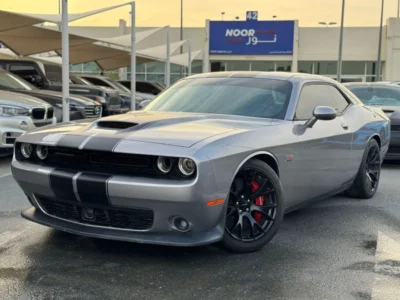 2016 Dodge Challenger SRT 6.4 Litres HEMI V8 Petrol Engine Silver Red Coupe GCC