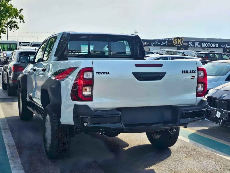 2026 Toyota Hilux GR Sport WIDE BODY 4.0L V6 Petrol White Black Double Cab Pick-up Truck