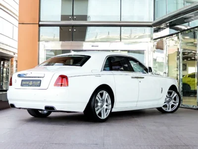 2015 Rolls-Royce Ghost Standard 6.6 Liters V12 Petrol Engine White Red Luxury Sedan