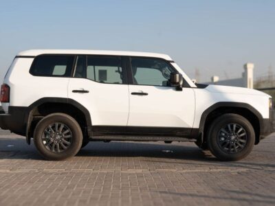 2026 Toyota Prado 2.8L 4-Cylinder Turbo Diesel Engine White Grey SUV GCC Specs