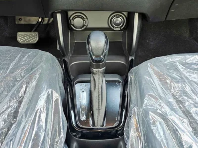 2026 Suzuki Swift GLX 1.2 Litres 3 Cylinders Petrol Engine Silver Black Hatchback GCC