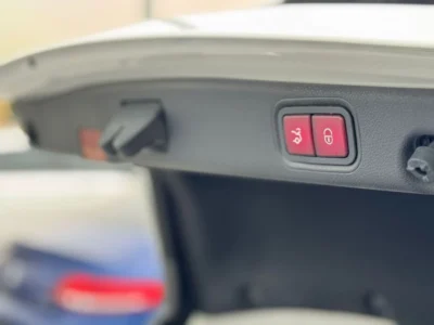 2022 Mercedes-Benz E450 .0L Inline-6 Turbocharged Hybrid Engine White Black Sedan