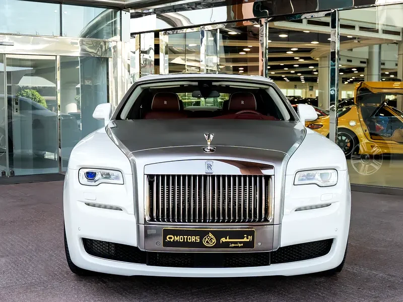 2015 Rolls-Royce Ghost Standard 6.6 Liters V12 Petrol Engine White Red Luxury Sedan