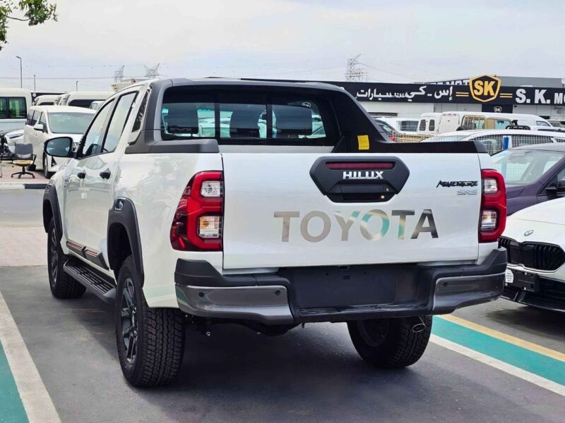 2026 Toyota Hilux SR5 Adventure 4.0 L V6 Petrol Engine White Black Double Cabin Pickup