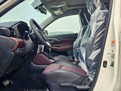 2026 Toyota Urban Cruiser GLX NEODRIVE 1.5L PETROL V4 White Maroon Crossover