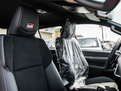 2025 Toyota Hilux GR-Sport 4.0 L V6 Naturally Aspirated Petrol Engine Black Pickup Truck