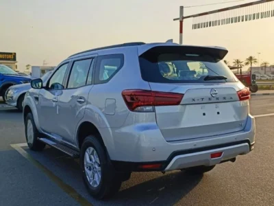 2023 Nissan XTerra SE 2.5 Litre n-line 4-cylinder Petrol Engine Silver Black SUV