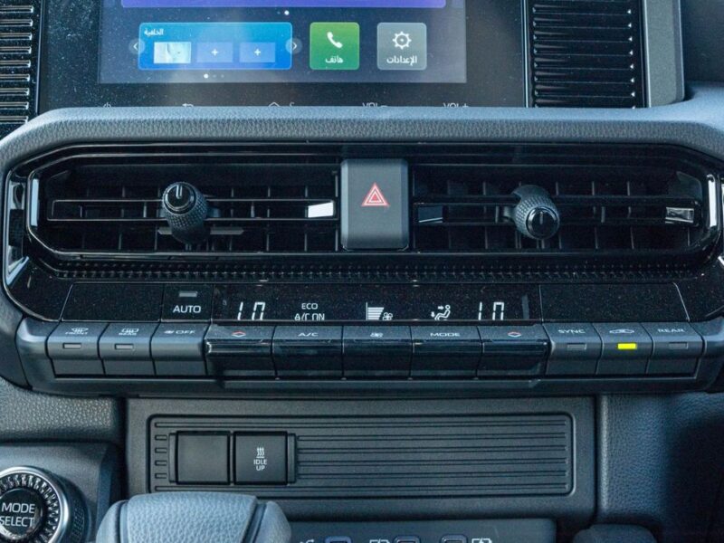 2026 Toyota Prado 2.8L 4-Cylinder Turbo Diesel Engine White Grey SUV GCC Specs