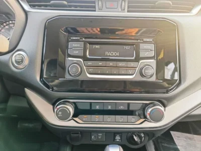 2023 Nissan XTerra SE 2.5 Litre n-line 4-cylinder Petrol Engine Silver Black SUV