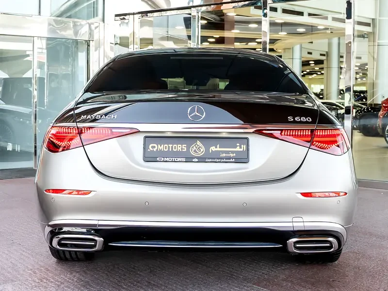 2022 Mercedes-Maybach S-Class S680 6.0 Litres 12 Cylinder Petrol Engine Silver Tan Sedan