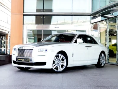 2015 Rolls-Royce Ghost Standard 6.6 Liters V12 Petrol Engine White Red Luxury Sedan