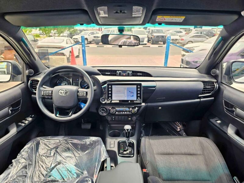 2026 Toyota Hilux SR5 Adventure 4.0 L V6 Petrol Engine White Black Double Cabin Pickup