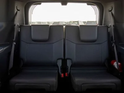 2025 Toyota Prado 2.8-liter 4-cylinder Turbo Diesel Engine Blue Black SUV Automatic