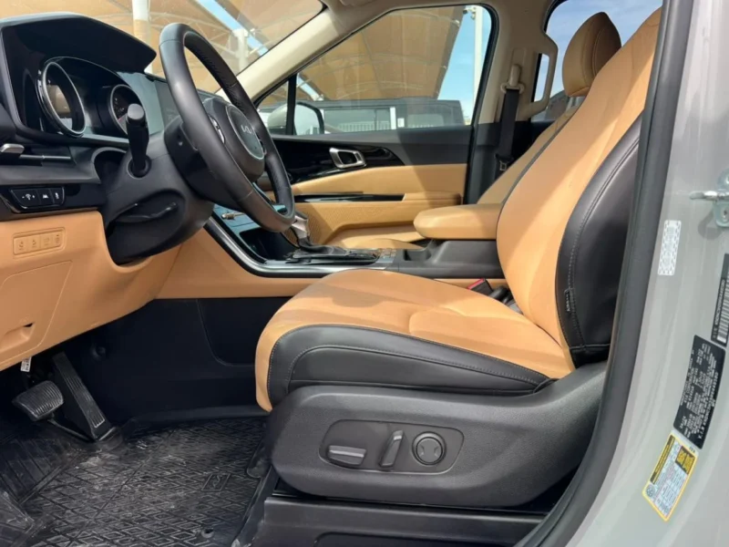 2024 Kia Carnival 3.5 Litres V6 Petrol Engine Grey Tan MPV Automatic FWD