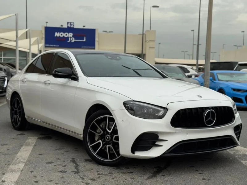 2022 Mercedes-Benz E450 .0L Inline-6 Turbocharged Hybrid Engine White Black Sedan