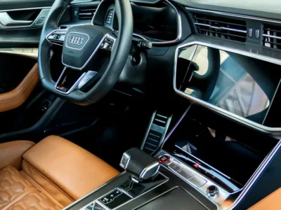 2021 Audi S6/RS6 4.0 TFSI quattro 4.0 Liters V8 Petrol Engine Gold Tan Wagon