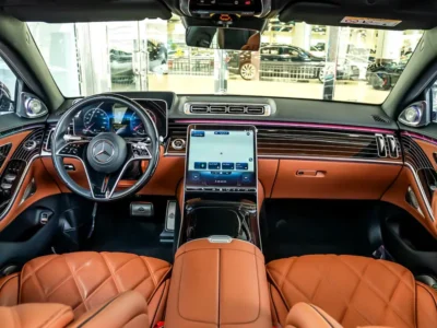 2022 Mercedes-Maybach S-Class S680 6.0 Litres 12 Cylinder Petrol Engine Silver Tan Sedan