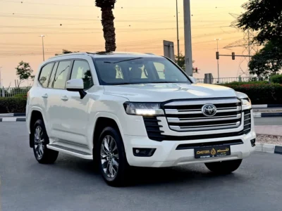 2024 Toyota Land Cruiser GXR 4.0 Litres V6 Petrol Engine White Beige SUV GCC Specs