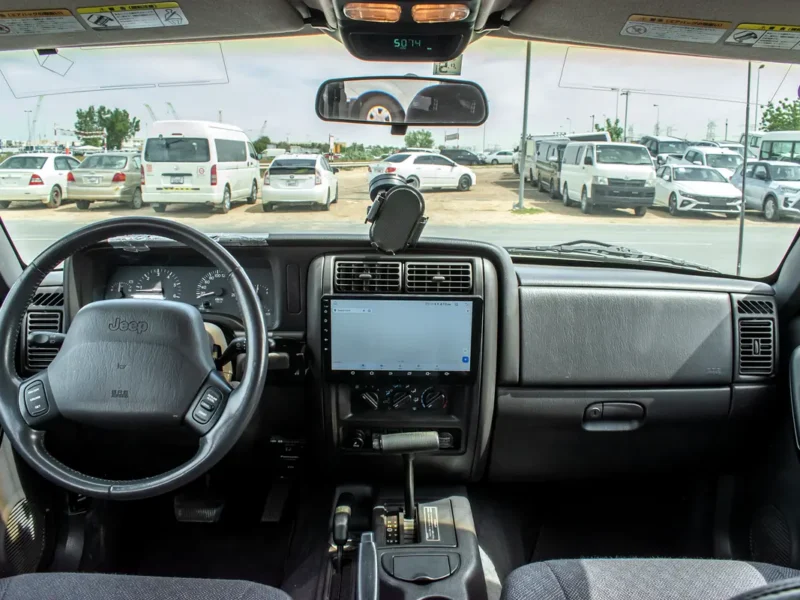 2001 Jeep Cherokee Limited 4.0 Litres Inline 6-cylinder Petrol Engine Black Grey SUV