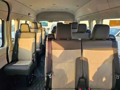 2019 Toyota Hiace GL 2.8L 4 Cylinder Turbodiesel Engine White Beige Passenger Van GCC