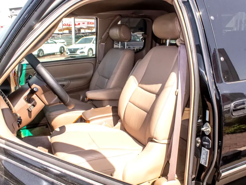 2000 Toyota Tundra Base 3.4-liter V6 Petrol Engine Black Beige Regular Cab Pickup