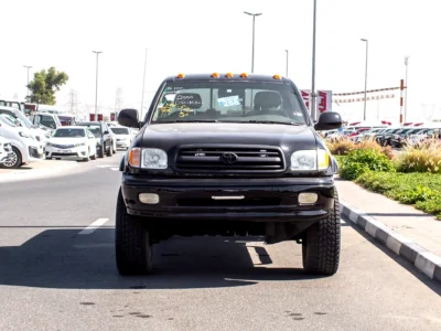2000 Toyota Tundra Base 3.4-liter V6 Petrol Engine Black Beige Regular Cab Pickup