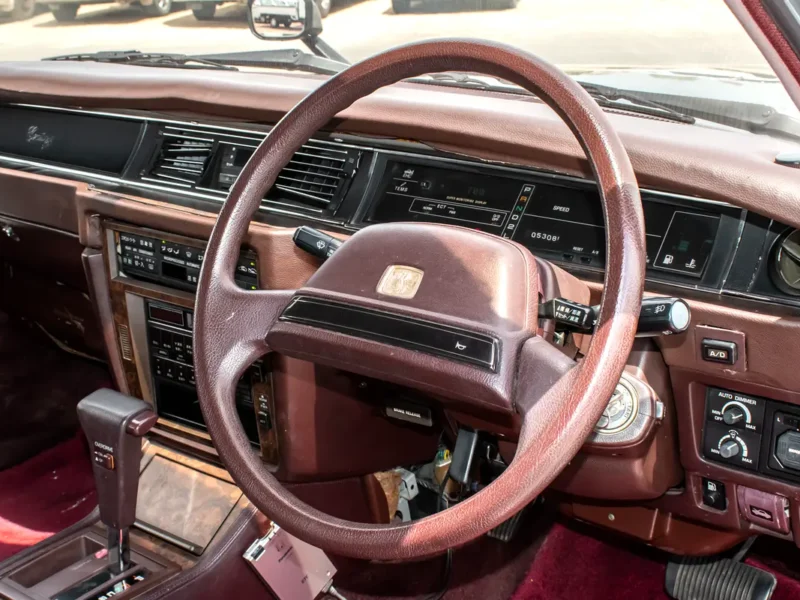 1989 Toyota Century 4.0 Liters 8 Cylinders Petrol Engine Dark Brown Maroon Luxury Sedan