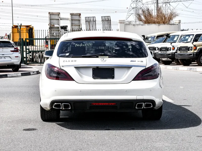 2013 Mercedes-Benz CLS 63 AMG 5.5 Litres Biturbo V8 Engine White Black Wagon