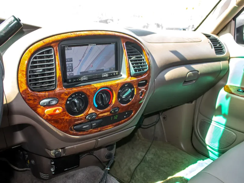 2000 Toyota Tundra Base 3.4-liter V6 Petrol Engine Black Beige Regular Cab Pickup