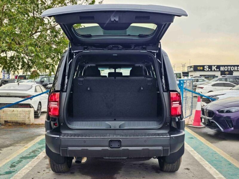 2026 Toyota Prado All Rounder 2.8-Liter 4-cylinder Turbo Diesel Engine Black Grey SUV