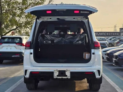 2026 Toyota Land Cruiser VXR-Z 3.5 Litres V6 Twin Turbo Petrol Engine White Red SUV