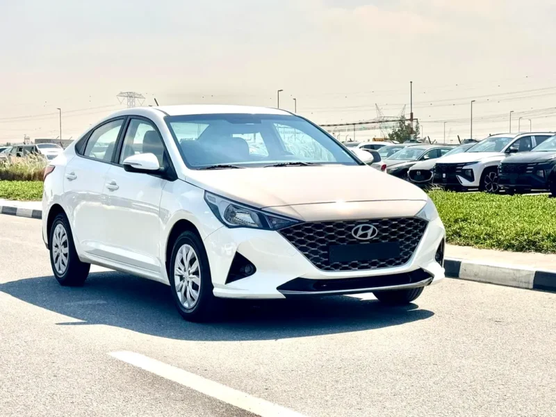 2022 Hyundai Accent 1.6-liter 4 Cylinder Petrol Engine White Grey Sedan GCC Specs