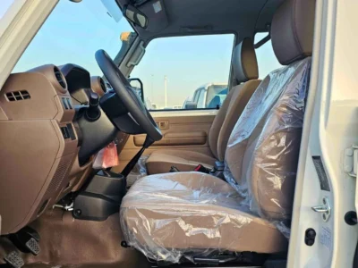 2025 Toyota Land Cruiser 79 STD-E 2.8L 4-cylinder Turbo Diesel White Brown Double Cabin