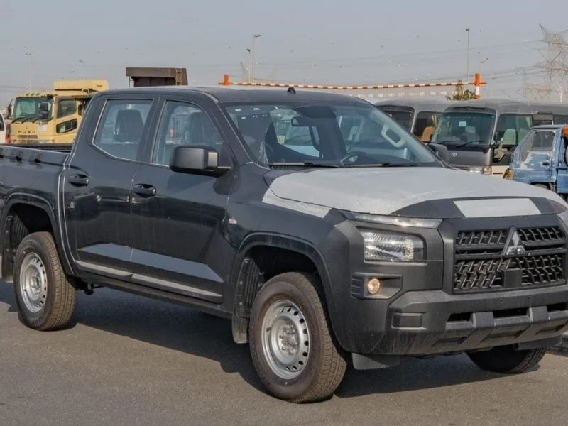 2026 Mitsubishi L200 GL 2.4-liter 4-cylinder Petrol Engine Grey Black Pickup Truck MT