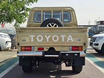 2026 Toyota Land Cruiser 70 LX-Z1 2.8L 4-Cylinder Turbo Diesel Beige Brown DC Pick Up