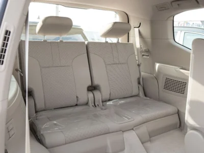 2026 Toyota Land Cruiser VXR 3.5 Litres V6 Twin Turbo Hybrid Engine White Beige SUV GCC Specs