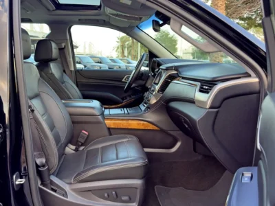 2017 GMC Yukon XL Denali 6.2-liter EcoTec3 V8 Petrol Engine Black SUV GCC Specs