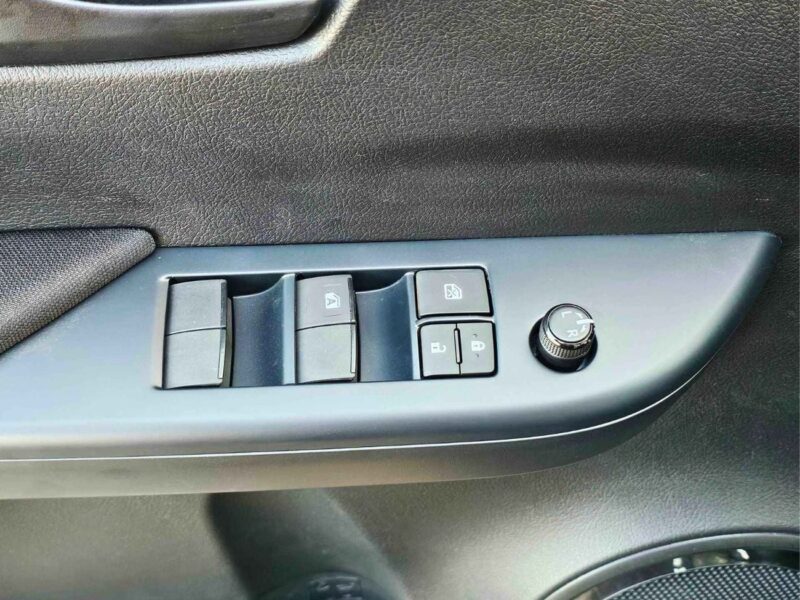 2025 Toyota Hilux WIDE BODY 2.4L 4-cylinder Turbo Diesel Engine Grey Double Cab Pickup