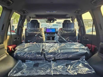 2026 Toyota Land Cruiser VXR-Z 3.5 Litres V6 Twin Turbo Petrol Engine White Red SUV