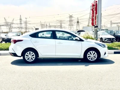 2022 Hyundai Accent 1.6-liter 4 Cylinder Petrol Engine White Grey Sedan GCC Specs