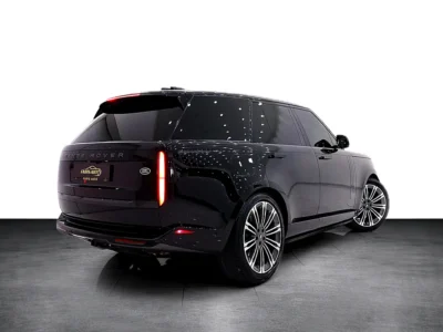 2024 Land Rover Range Rover HSE P530 4.4L Twin-Turbocharged V8 Petrol Black SUV