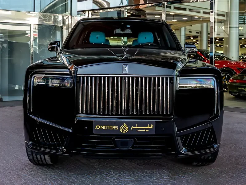 2026 Rolls-Royce Cullinan Black Badge 6.75-liter 12-cylinder Petrol Engine Black Blue SUV