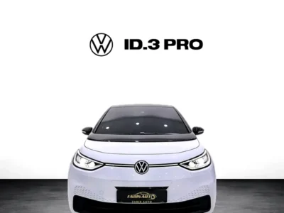 2022 Volkswagen ID.3 Pro Electric Vehicle White Black Hatchback 350 - 450 KM