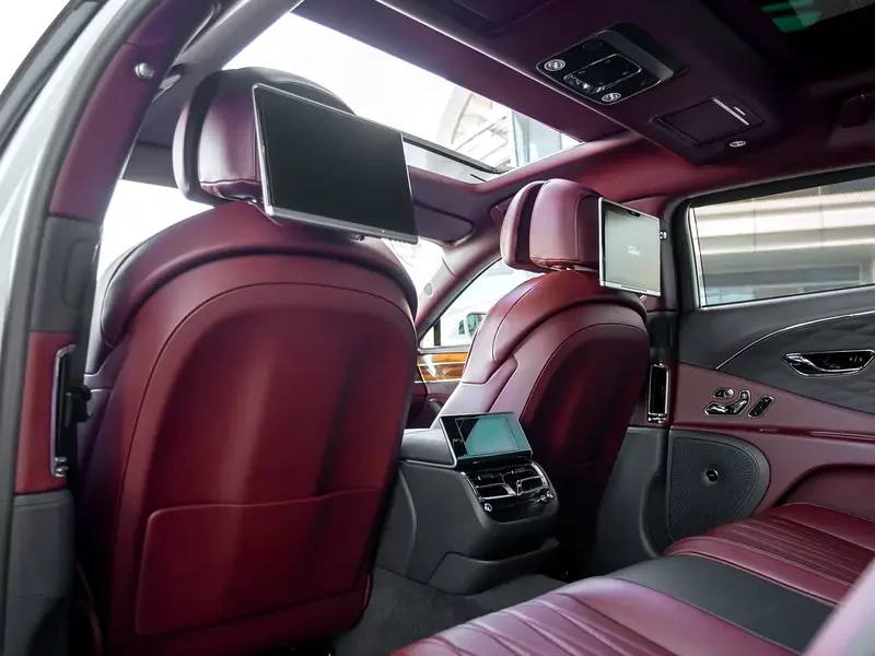 2020 Bentley Flying Spur First Edition 6.0 Liter W12 Petrol Engine White Red GCC Specs